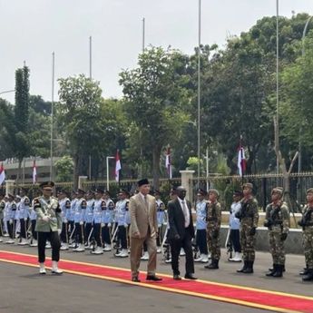 Menhan Sjafrie Sambut Menhan Sudan dengan Upacara Kehormatan