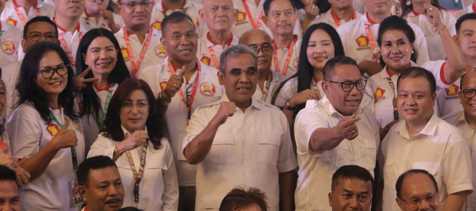 Sekjen Gerindra Ahmad Muzani buka kongres GEKIRA