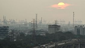 Jakarta menduduki peringkat kesepuluh sebagai kota dengan udara terburuk di dunia.