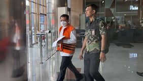 Pemeriksaan terhadap Hasbi digelar di Gedung Merah Putih KPK, Jakarta Selatan. Namun pihak KPK belum memberikan informasi lebih lanjut soal materi apa saja yang didalami pada pemeriksaan tersebut.