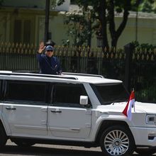 Reaksi Sigap Paspampres Saat Mobil Damkar Salip Rombongan RI 1 Tuai Pujian Netizen