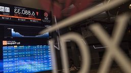 IHSG Dibuka Melemah, Rupiah Sentuh Rp15.914 per Dolar AS