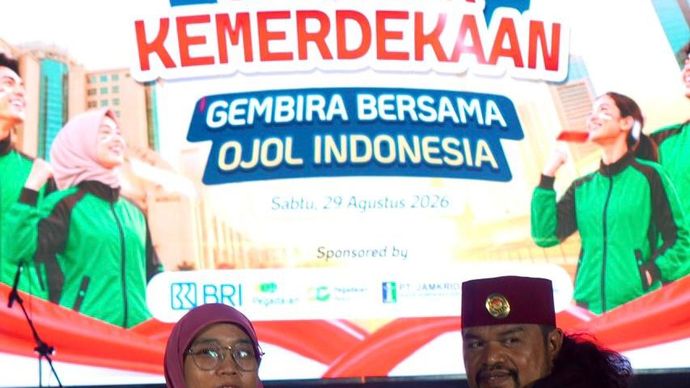 Semangat MengEMASkan Indonesia, Pegadaian Salurkan 1.000 Paket Sembako untuk Pengemudi Ojek Online.