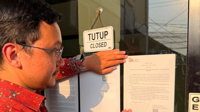 Otoritas Jasa Keuangan (OJK) mencabut izin usaha PT Bank Perekonomian Rakyat (BPR) Syariah Hasanah Mandiri yang beralamat di Jalan Cinere Raya, Blok D/102-B, Cinere, Kota Depok, Provinsi Jawa Barat, 16514. 