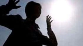 Peristiwa tragis mengguncang Bantul setelah seorang remaja berinisial IDS (16) dilaporkan meninggal dunia usai diduga menjadi korban pengeroyokan brutal oleh sekelompok orang.