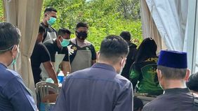 Polda Sulawesi Tengah bakal melakukan ekshumasi atau pembongkaran makam oleh pihak kepolisian untuk kepentingan pemeriksaan ilmu kedokteran forensik kepada jenazah Bayu Adityawan yang merupakan tahanan Polres Palu.