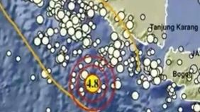 Badan Meteorologi, Klimatologi dan Geofisika (BMKG) mengungkapkan bahwa terjadi gempa berkekuatan 4,8 magnitudo mengguncang Pesisir Barat, Lampung pada Senin pagi ini, 7 Oktober 2024, sekitar pukul 07.32 WIB.