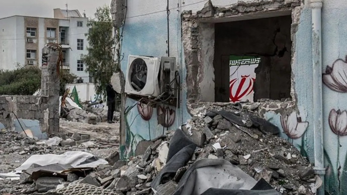 Ilustrasi - Sisa-sisa Sekolah Dasar Shajarat al-Tayyiba yang menjadi sasaran serangan terlihat di Minab, Iran, pada Selasa (31/3/2026). (ANTARA/Hamid Vakili/Anadolu/pri)