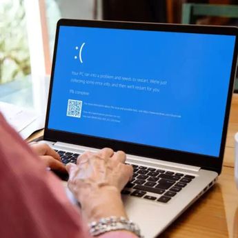 Windows di Seluruh Dunia Alami Gangguan Hingga Layar Laptop Blue Screen