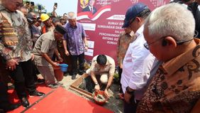 Menteri Perumahan dan Kawasan Permukiman (PKP), Maruarar Sirait menyebut sebanyak 250 unit rumah tapak gratis di Kabupaten Tangerang diprioritaskan bagi masyarakat berpenghasilan rendah (MBR) yang belum memiliki rumah.