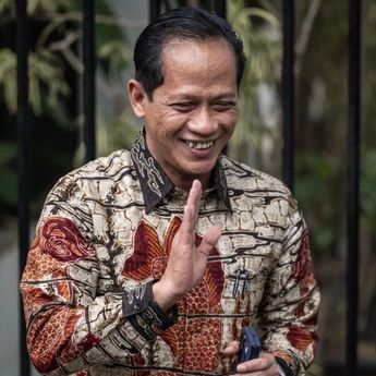 Sosok Hanif Faisol Nurofiq, Menteri 'Termiskin' di Kabinet Merah Putih