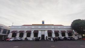 Polrestabes Surabaya memproses delapan orang yang diamankan dalam kasus dugaan penyalahgunaan narkotika melalui mekanisme keadilan restoratif (restorative justice), dengan tiga di antaranya diduga merupakan anggota Dewan Perwakilan Rakyat Daerah kabu