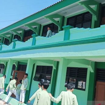 Menko AHY Minta Fasilitas Toilet Sekolah Jadi Perhatian Utama dalam PHTC