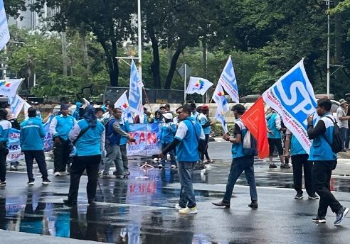 Demo buruh kenaikan UMP <b>(Ntvnews.id/Adiansyah)</b>