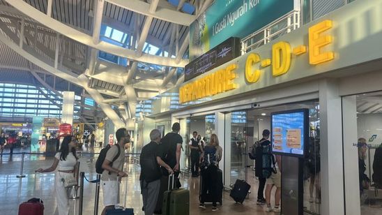 Sejumlah Penerbangan di Bandara I Gusti Ngurah Rai Bali Dibatalkan Buntut Israel Serang Iran