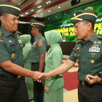 Wakasad Terima Laporan Korps Kenaikan Pangkat 12 Jenderal TNI AD