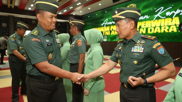 Wakasad Terima Laporan Korps Kenaikan Pangkat 12 Pati TNI AD