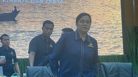 Menteri Keuangan (Menkeu) Sri Mulyani buka suara mengenai dirinya yang kerap diam kepada awak media sejak dilantik sebagai Bendahara Negara di Kabinet Merah Putih di bawah Presiden Prabowo Subianto.