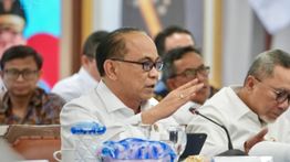 Menkop Budi Arie Tekankan Peran Pendidikan Tinggi dalam Membangun Kopdes Merah Putih