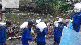 DKI Perbaiki Tanggul Roboh dan Longsor di Kemang Jaksel