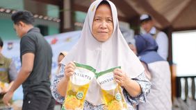 Perum BULOG memastikan bahwa distribusi minyak goreng rakyat &ldquo;Minyakita&rdquo; terus berjalan secara berkelanjutan sebagai bagian dari upaya menjaga stabilitas pasokan dan harga pangan nasional.