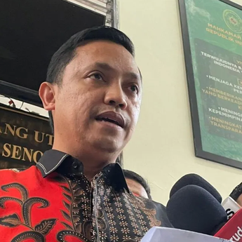 KPK Sebut Hasto Perintahkan Harun Masiku Rendam Ponsel, Pengacara Membantah