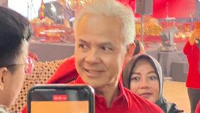Ketua DPP PDI Perjuangan, Ganjar Pranowo memberikan klarifikasi terkait isu penundaan jadwal Kongres PDIP.