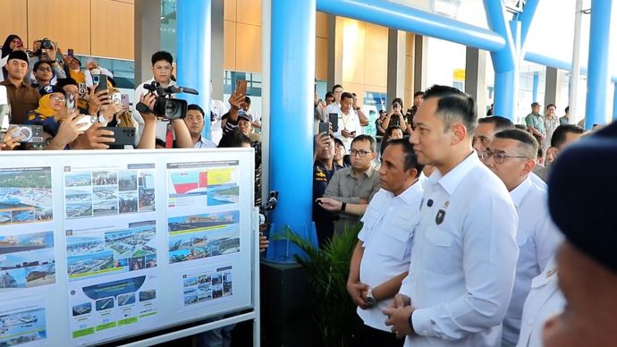 Agus Harimurti Yudhoyono (AHY)