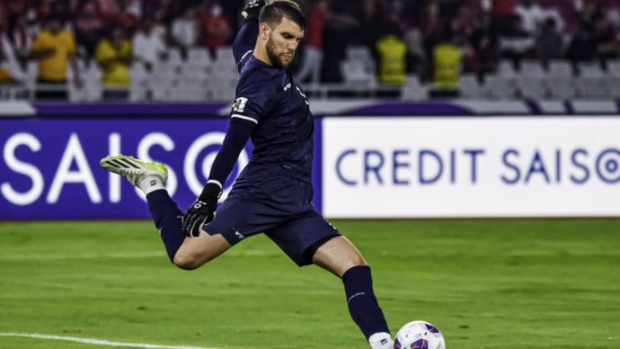 Kiper Timnas Indonesia, Maarten Paes