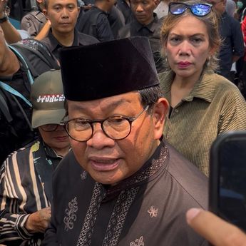 Pramono Anung Kenang Guruh Soekarnoputra