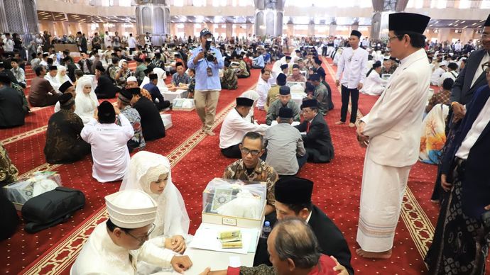 100 Pasangan Nikah Massal di Masjid Istiqlal Bakal Dapat Modal Usaha Rp2,5