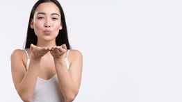 12 Cara Mencerahkan Kulit Wajah Tanpa Harus ke Klinik Kecantikan