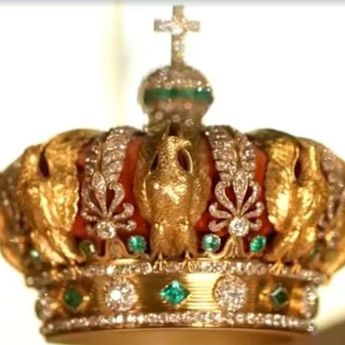 Ahli: Mahkota Museum Louvre Prancis yang Dicuri Kemungkinan Sudah Hilang untuk Selamanya