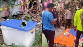 Warga Kota Medan digegerkan dengan penemuan sesosok mayat wanita yang ditemukan di dalam sebuah boks. Kasus tersebut kini tengah diselidiki oleh pihak kepolisian.