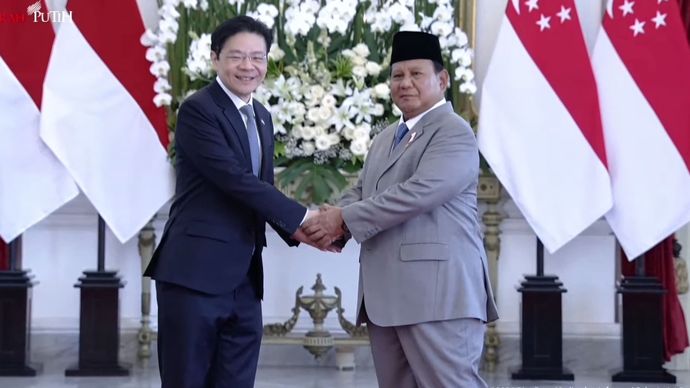 Prabowo Sambut Hangat PM Singapura Lawrence Wong di Istana Merdeka <b>(Youtube)</b>