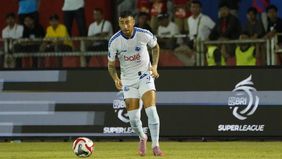 Arema FC mengungkapkan terkait kesepakatan untuk memutus kontrak Paulinho Moccelin karena sang pemain memiliki masalah keluarga yang harus segera diselesaikan.