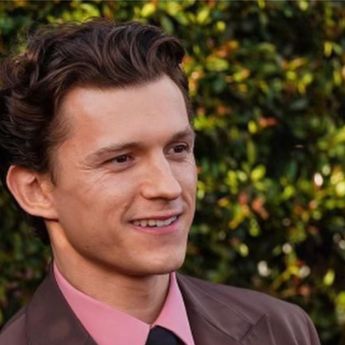 Tom Holland Tak Temani Zendaya di Met Gala 2024, Ini Alasannya