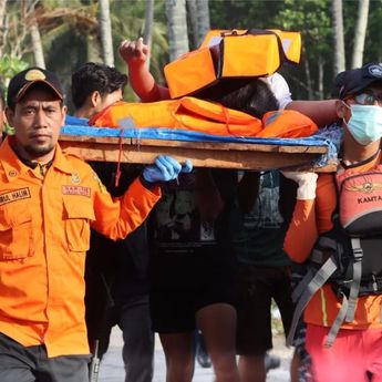 80 Prajurit Dikerahkan, Misi Penyelamatan Korban Kapal Tenggelam di Selat Bali Dimulai