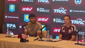 Bintang Aston Villa, Tyrone Mings terkesan mendapatkan sambut hangat dari para penggemar di Indonesia.