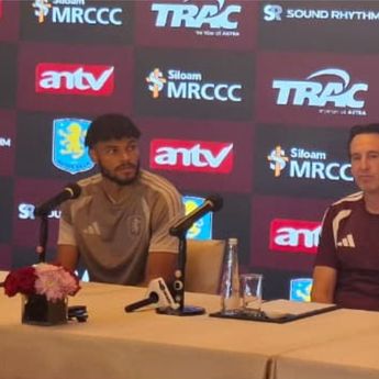 Bintang Aston Villa Terkesan dengan Sambutan dari Penggemar Indonesia
