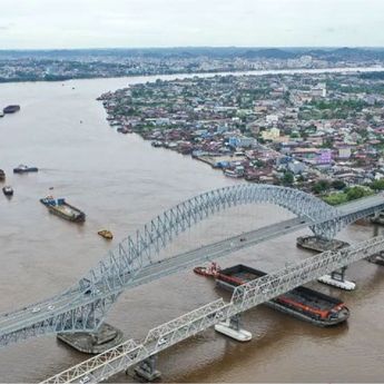 Pemilik Kapal JKW Mahakam & Dewi Iriana Klarifikasi Isu Angkut Nikel di Raja Ampat