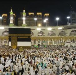 Arab Saudi Mulai Terbitkan Visa Umrah Usai Musim Haji