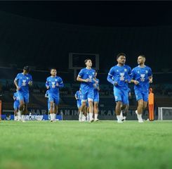Susunan Pemain Bhayangkara FC vs Persib Bandung di Super League