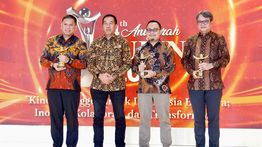 Pelita Air Raih Penghargaan Strategi Pertumbuhan Perusahaan Terbaik dan Best CEO in Business Rejuvenation Award di Anugerah BUMN 2025