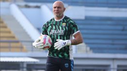 Pelatih Kiper Persib Bandung Luizinho Passos Resmi Pamit Usai 5 Tahun Mengabdi