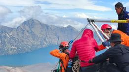 Kronologi Pendaki Brasil Terjatuh di Gunung Rinjani