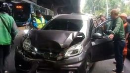 Polisi Ungkap Fakta Kecelakaan Beruntun di Jaktim, Delapan Kendaraan Terlibat