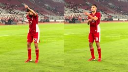 Jens Raven Selebrasi Pacu Jalur Usai Cetak 6 Gol