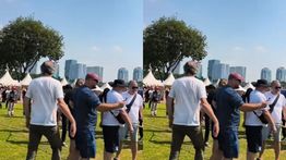 Momen Bule Ikut Lomba Tarik Tambang di Monas saat HUT ke-80 RI