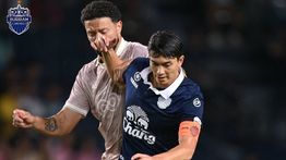 Shayne Pattynama Sumbang 1 Assist, Buriram United Pesta Gol ke Gawang Uthai Thani